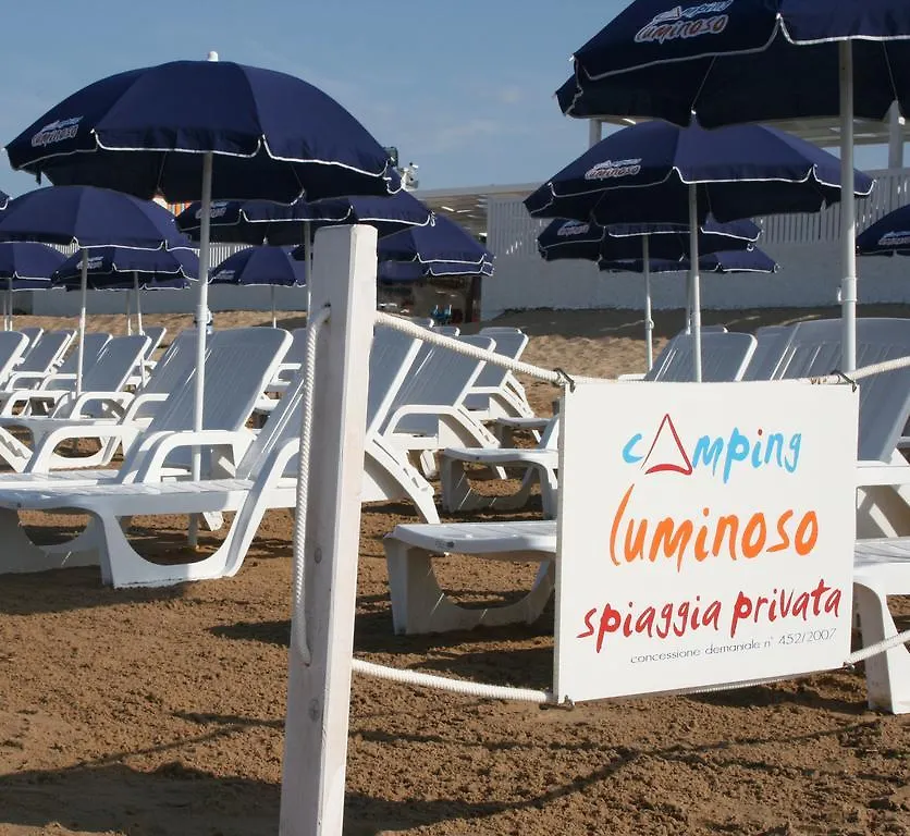 Camping Luminoso Hotel Punta Braccetto Campsite