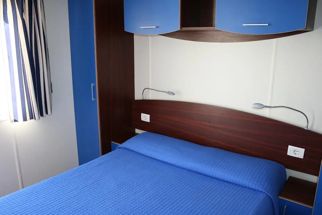 Campsite Camping Luminoso Hotel Punta Braccetto Italy