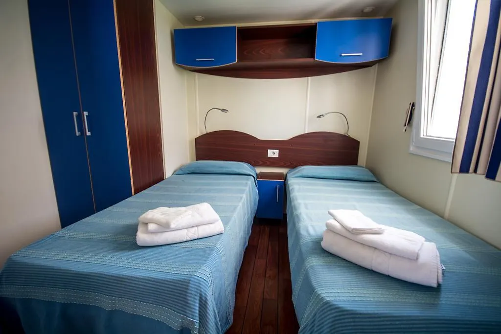 Camping Luminoso Hotel Punta Braccetto Italy